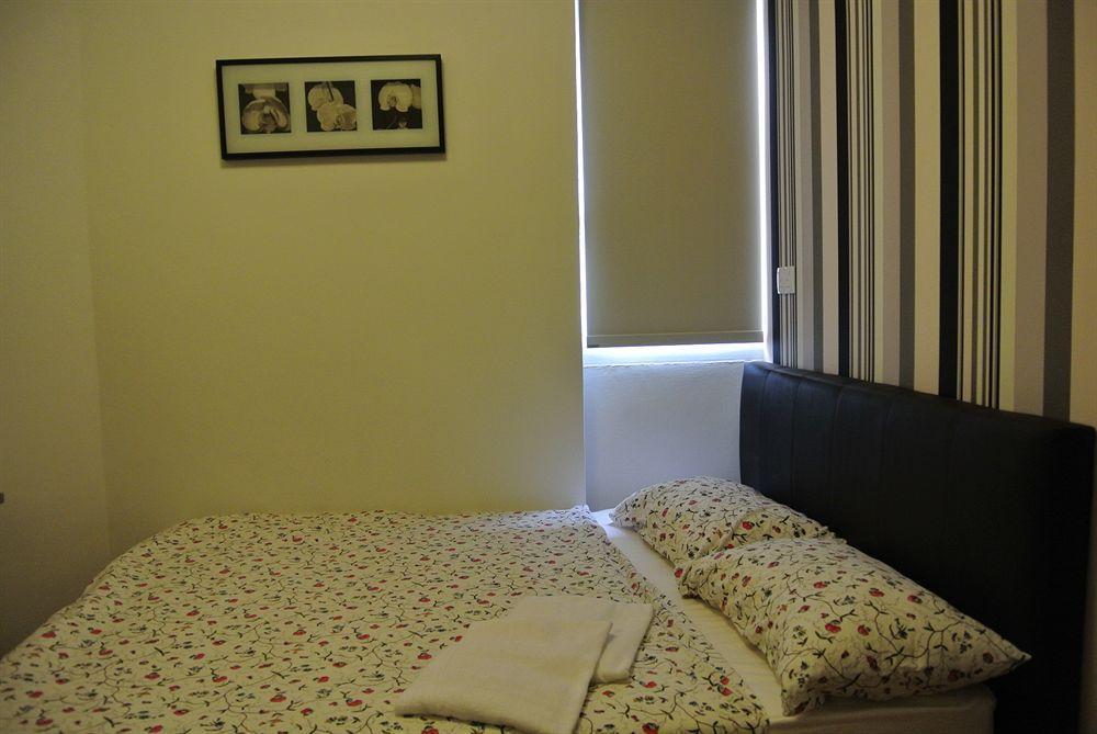 Hostel Plush Pods Singapur Exterior foto