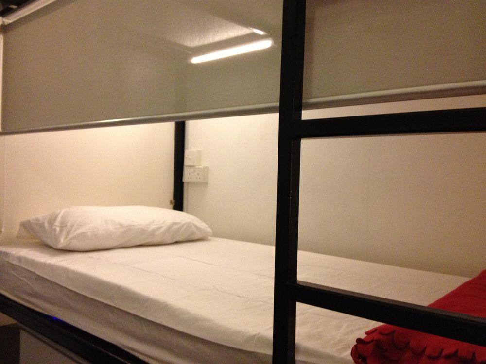 Hostel Plush Pods Singapur Exterior foto